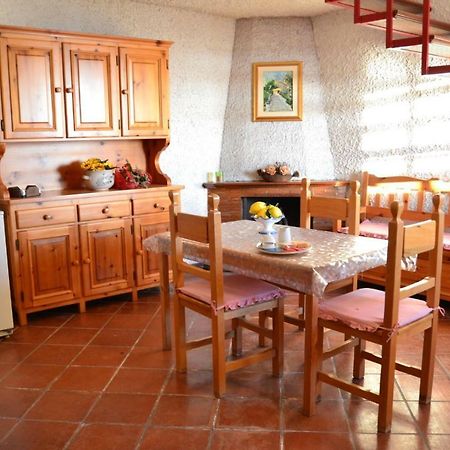 Apartmán 'La Torre Di Adele' Pianillo Exteriér fotografie