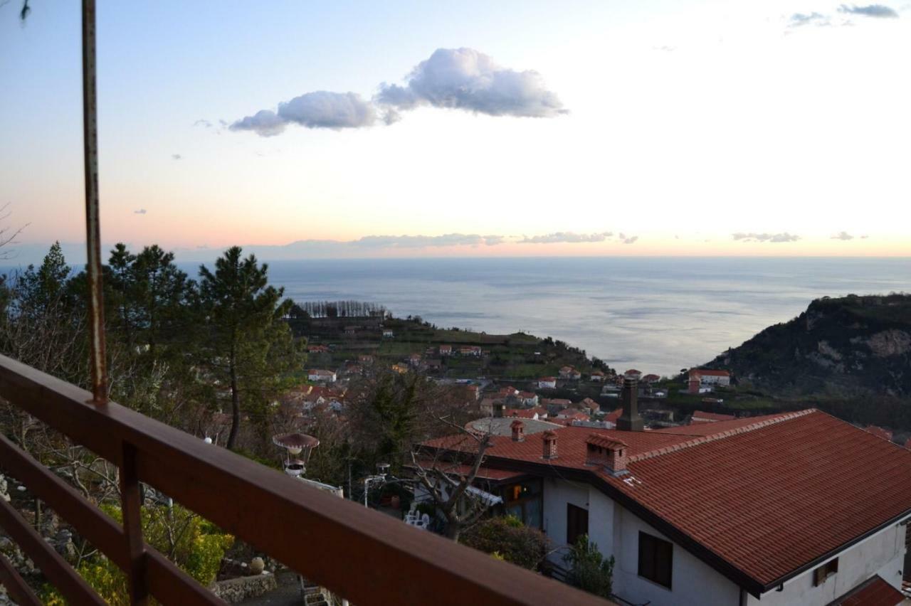 Apartmán 'La Torre Di Adele' Pianillo Exteriér fotografie